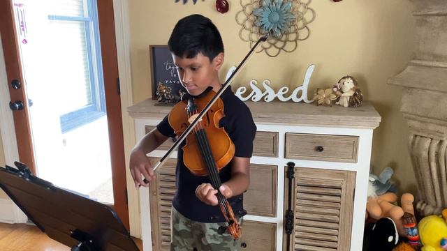 Vihaan playing Tarantella Napoletana on Violin смотреть онлайн