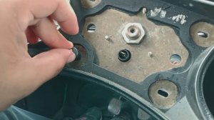 Как разобрать руль (рулевое колесо) на ВАЗ 2107.