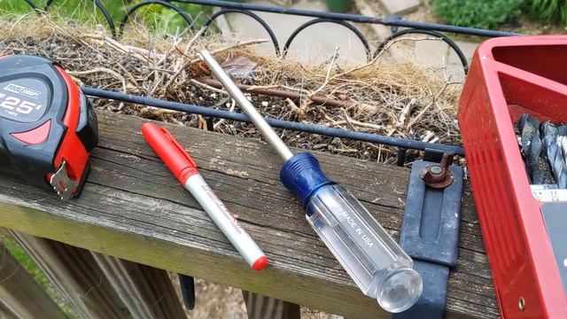 🌿 Planting 5 Hanging Baskets for the Deck | Crafty Like a Fox 🦊 смотреть онлайн