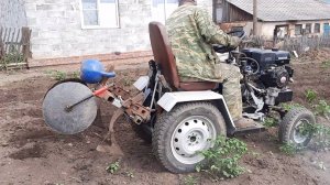 Самодельный окучник для минитрактора.