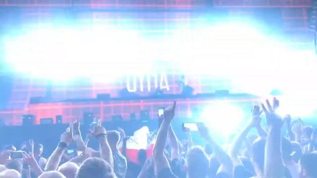 DJ DYNA LIVE AT AFROJACK BDAY BASH IN AHOY ROTTERDAM смотреть онлайн