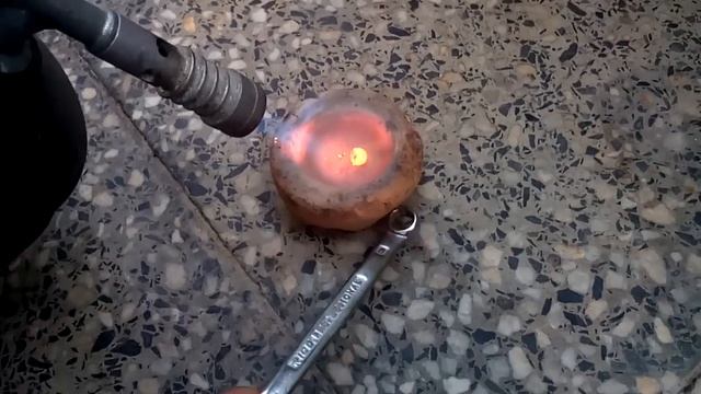 Топене на злато. смотреть онлайн