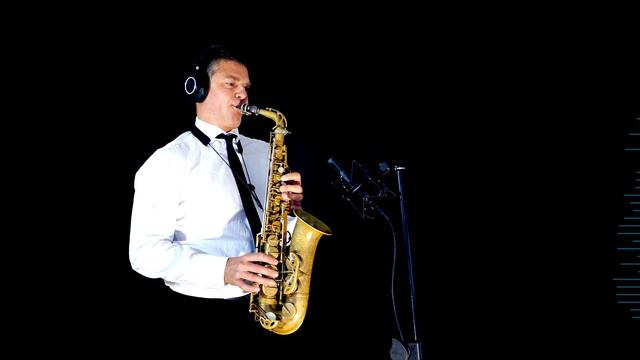 STUCK ON YOU - Lionel Richie - Alto Sax/Piano/Strings - Free score смотреть онлайн