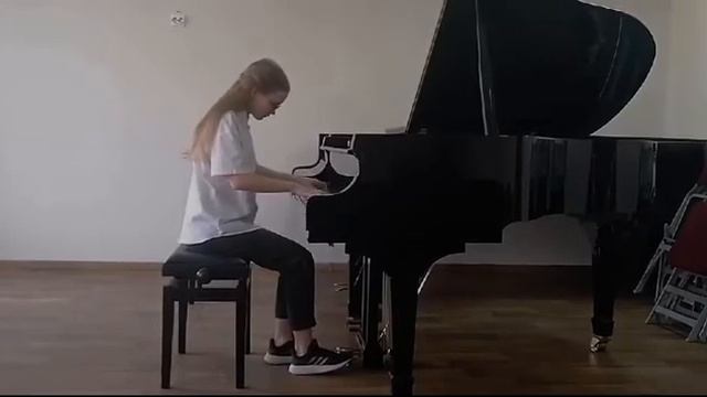 Р. Лагидзе. Музыкальный момент.