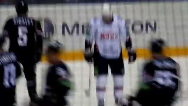 Ryan O´Reilly plays for Metallurg Magnitogorsk of the KHL смотреть онлайн