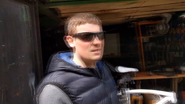 Велосипед BMW на ЛИТЫХ дисках. А оно того стоит...? смотреть онлайн
