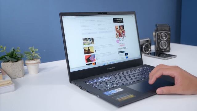 ASUS ExpertBook B5: Laptop "chuẩn doanh nghiệp" trong mức giá phổ thông смотреть онлайн