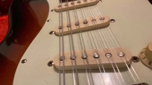 STRATOCASTER® XII 12-STRING (2003-2004) (Crafted in Japan)Made by Tokai Gakki, Japan asking $1,500. смотреть онлайн