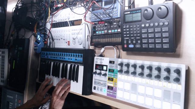 LIVEJAM // untitled смотреть онлайн