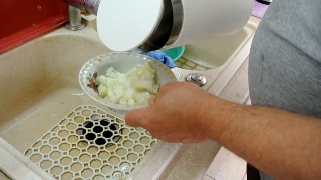 Мужская кухня. ЯНТЫК - печеный чебурек смотреть онлайн