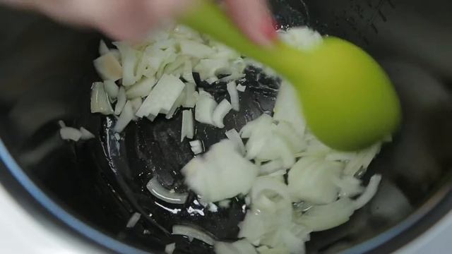 Жареная свиная печень в мультиварке смотреть онлайн