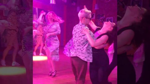 Сальса обучение в Москве| Где научиться танцевать сальсу смотреть онлайн