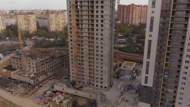 ЖК «Изумрудные холмы». Ход строительства. Май 2022 смотреть онлайн