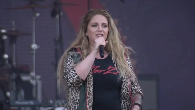 Екатерина Ковская и группа MorZe - Кофе (FIFA Fan Fest 2018) смотреть онлайн