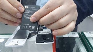 Телефон BQ-2411 SWIFT L