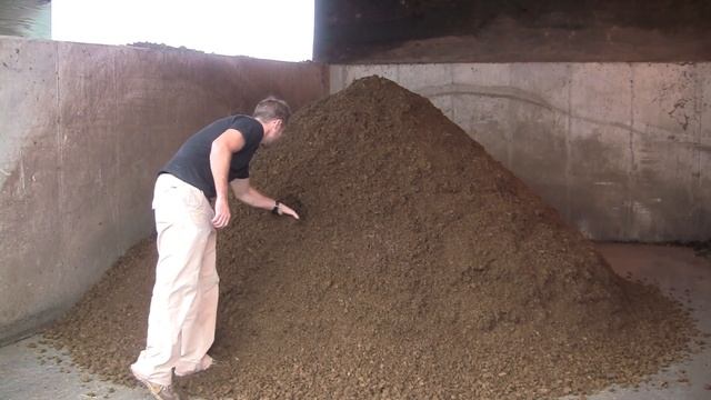 Heating Manure Could Lead to a Cleaner Bay смотреть онлайн