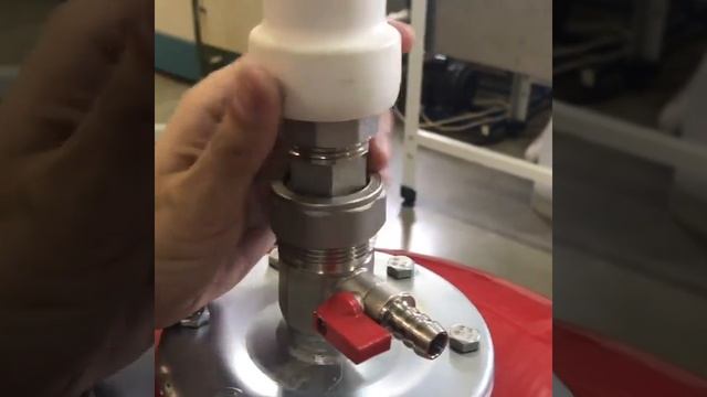 Сгон отсекатель с дренажным краном VT 537 от Valtec - для простого подключения расширительного бака