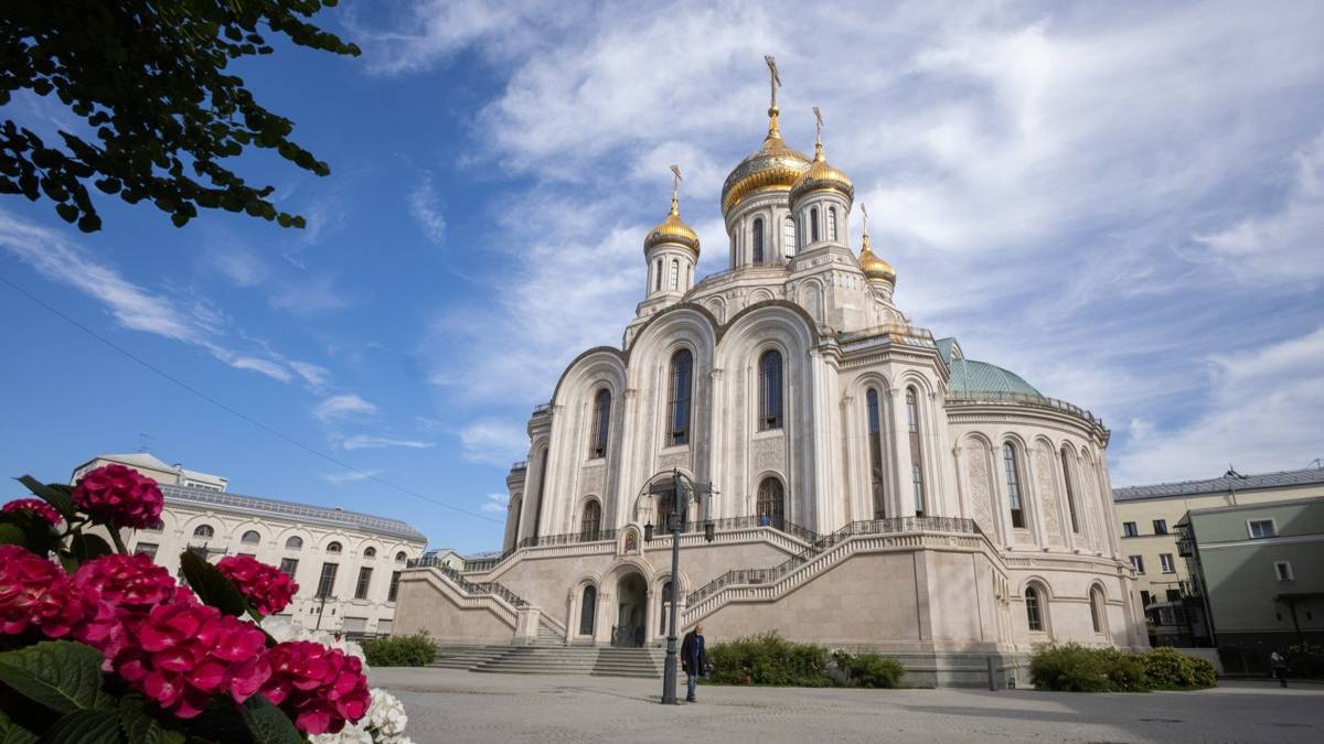 Москва. Сретенский монастырь смотреть онлайн