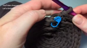 Ковер из трикотажной пряжи вяжу крючком