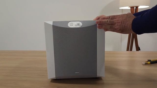 Yamaha NS-SW200 8": O Subwoofer Ativo que Eleva Seu Sistema de Áudio смотреть онлайн
