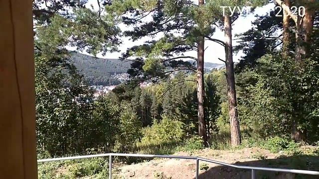 Горно-Алтайск, гора ТУУГАЯ. Вид на город с горы. смотреть онлайн
