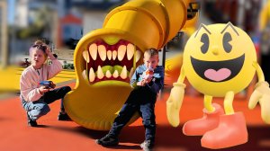 Горка Пожиратель ПРОТИВ ПАКМАНА и Сиреноголового