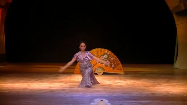 Преподаватель школы танца Граффити. Тюмень май 2013 смотреть онлайн