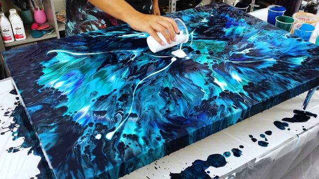 Gorgeous Big Acrylic Blow Out with Just Paint and Water - Cells Galore! - Acrylic Pouring смотреть онлайн