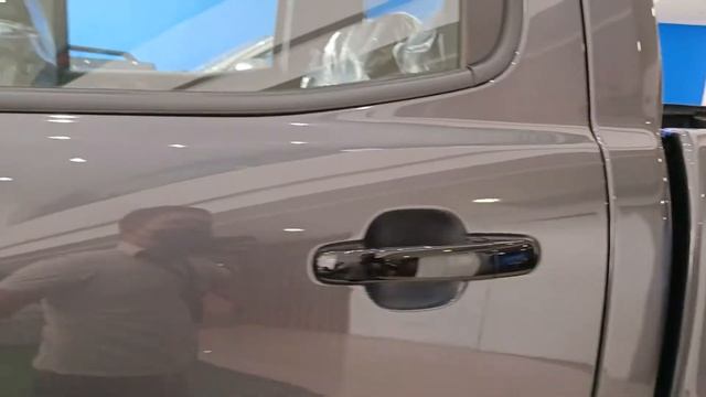 NEW FORD RANGER XLT 2.2L DIESEL 4X2 6SPEED MANUAL смотреть онлайн