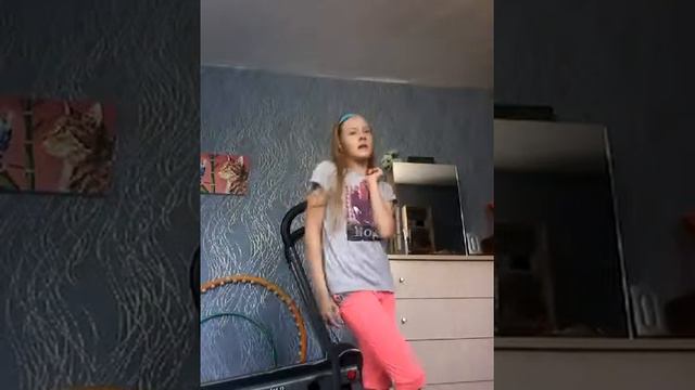 Черный белый кот смотреть онлайн