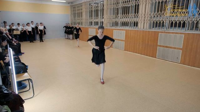 Открытый урок по Народному танцу Средний состав смотреть онлайн