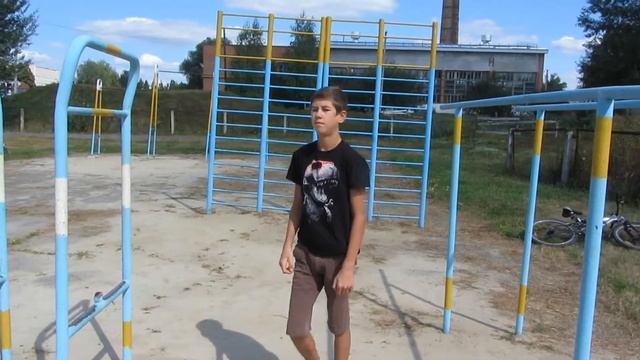 Соскок на брусьях смотреть онлайн