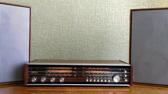 Philips 22RH781/73 + heco p3001 + Grundig CD8400MKII смотреть онлайн
