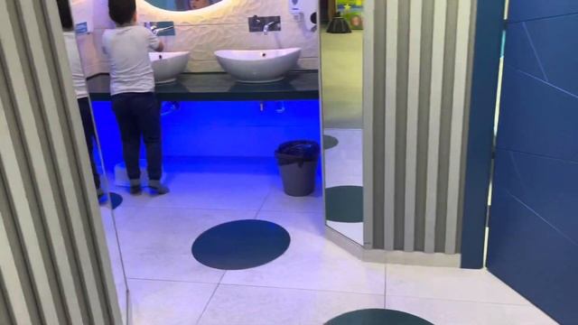 Джоки Джоя или Joki Joya/ТРЦ «Весна»/Встреча с друзьями .