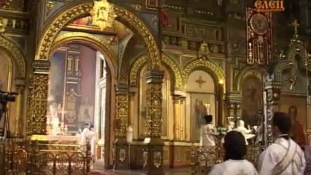 В престольный праздник елецкого Вознесенского кафедрального собора литургию отслужили три архиерея смотреть онлайн