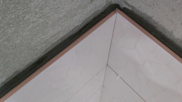 Укладка керамической плитки. Установка акриловой ванны / Laying ceramic tiles. Bath installation смотреть онлайн