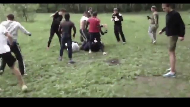 ОФ-ОКОЛО ФУТБОЛ XD смотреть онлайн