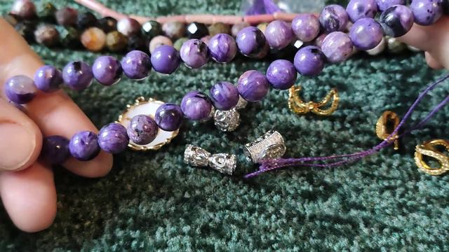 Распаковка посылок с Алиэкспресс камни (турмалин, чароит, родонит) и фурнитура смотреть онлайн