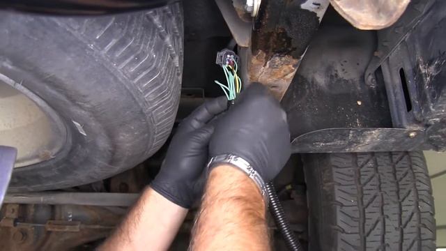 etrailer | Hopkins Plug-In Simple Wiring Harness Installation - 2005 Kia Sorento смотреть онлайн