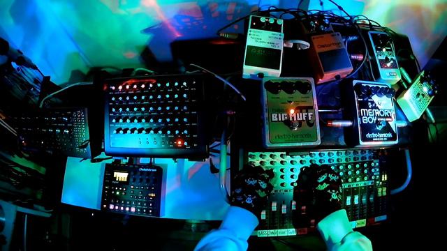 Blinders - Trippy Techno Jam - Moog DFAM, ADX1, Digitakt, FX Pedals... смотреть онлайн