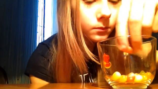 Пробую Jelly Belly со вкусами коктейлей 🍸🍸🍹🍹 смотреть онлайн