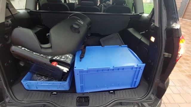 S-max FORD (large) car trunk space. смотреть онлайн