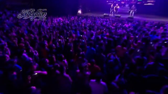 Color Me Bad Live at Java Soulnation 2012 смотреть онлайн