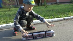 Городской Трамвай Распаковка Игрушек Видео с Игрушками для Детей