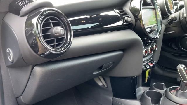 MINI Hatch 2.0 John Cooper Works Steptronic (s/s) 3dr смотреть онлайн