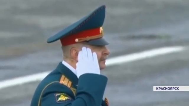 В Красноярске отметили 71-ую годовщину Великой Победы (9.05.16) смотреть онлайн