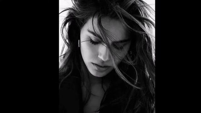 У счастья на краю смотреть онлайн