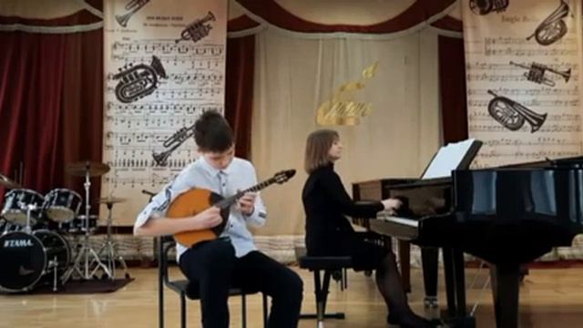 28 октября День бабушек и дедушек. Музыкальное поздравление от фольклорного ансамбля 