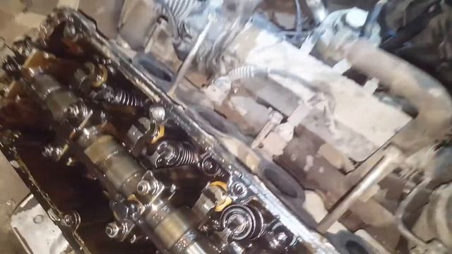 Замена прокладки ГБЦ bmw e36 Часть5. Полностью снял верхний коллектор смотреть онлайн