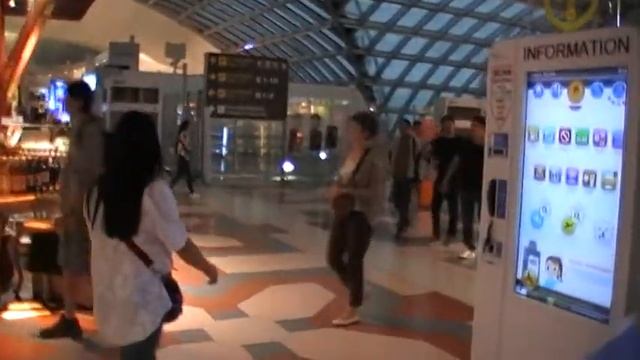 08.05.2018 Аэропорт Бангкока ( Суварнабхуми ) смотреть онлайн